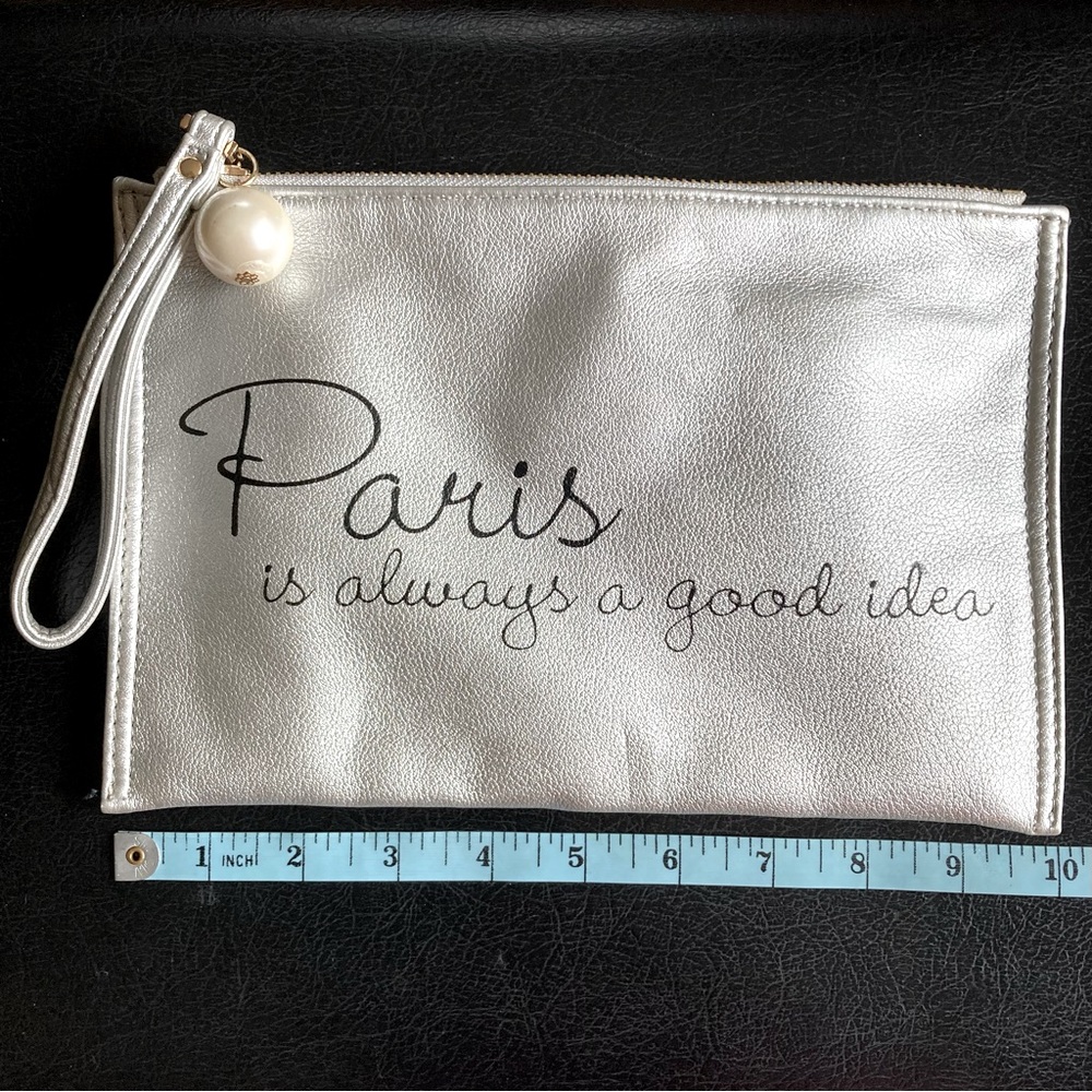 Deux Lux Silver Tone Faux Leather Paris Themed Large Wristlet Wallet Clutch - Picture 15 of 16